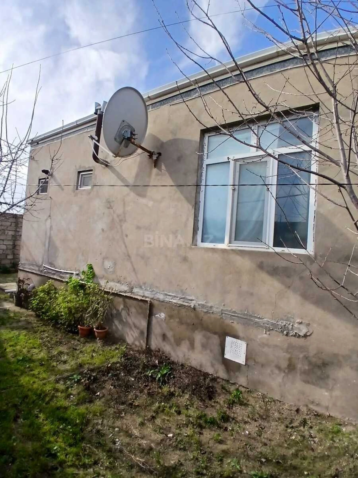 Satılır 2 otaqlı həyət evi 55 m²