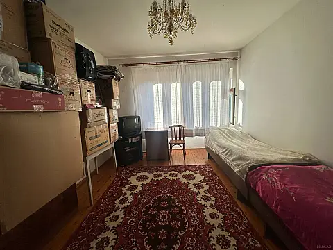 Satılır 4 otaqlı mənzil 105 m²