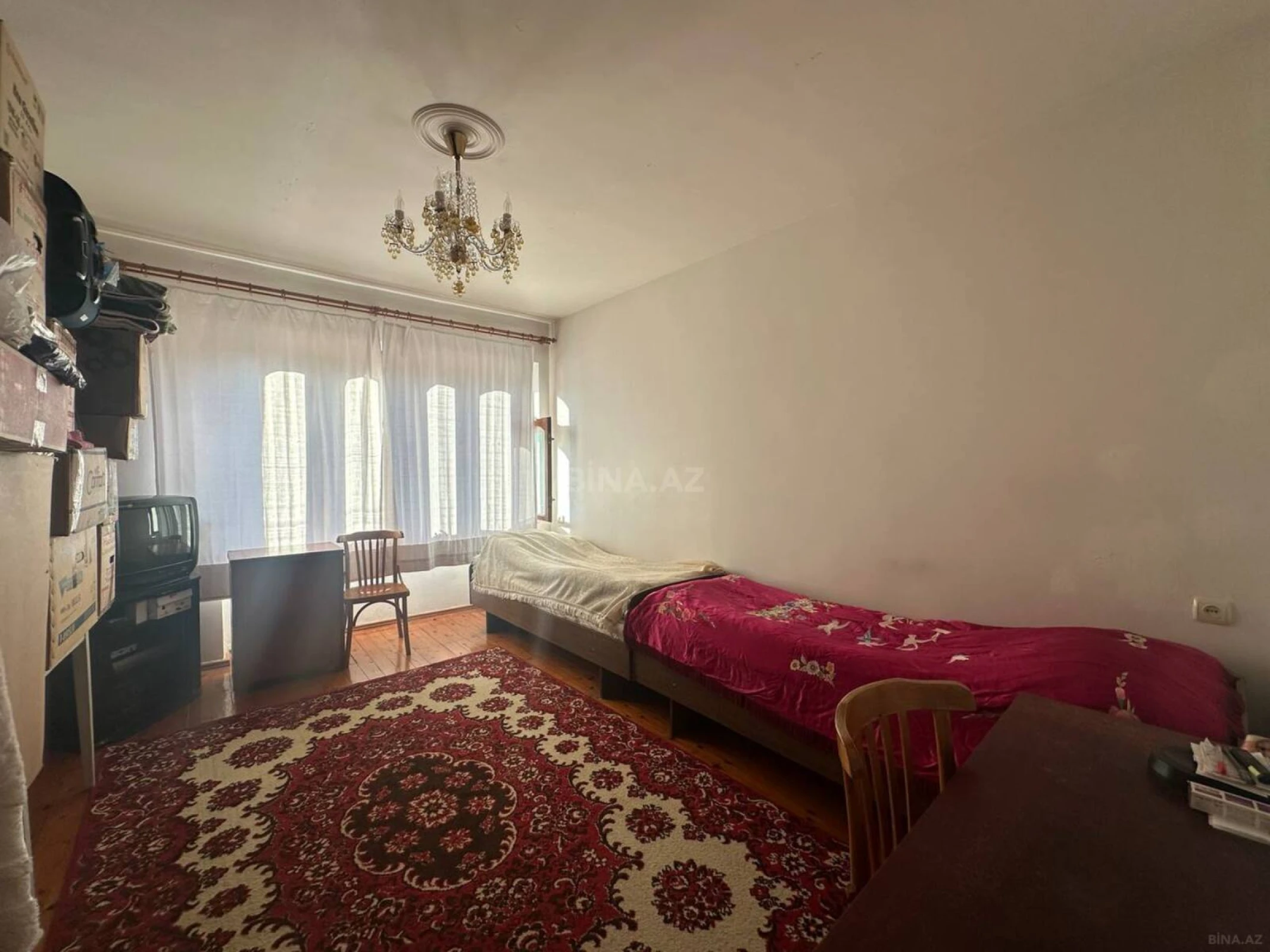 Satılır 4 otaqlı mənzil 105 m²