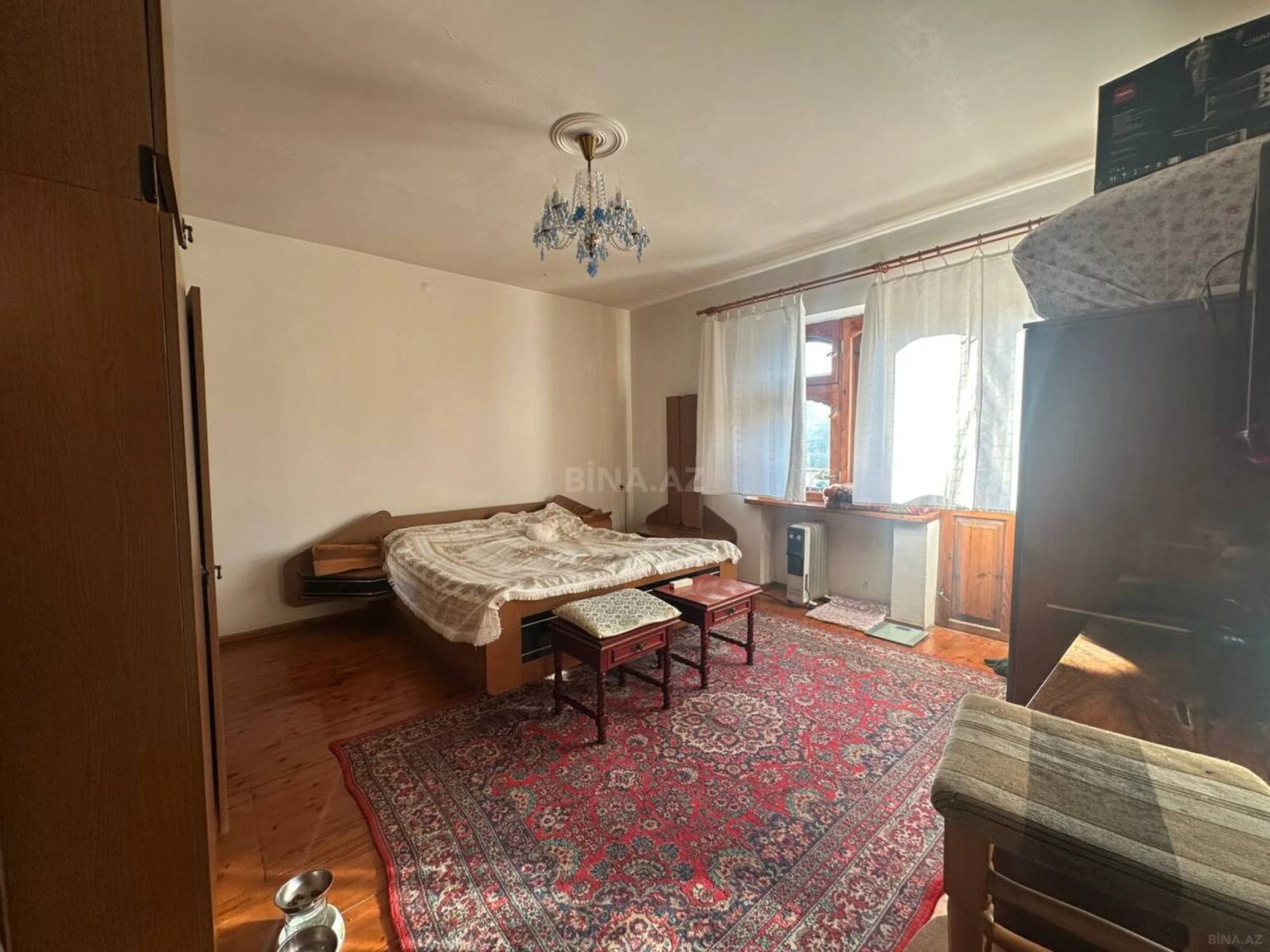 Satılır 4 otaqlı mənzil 105 m²