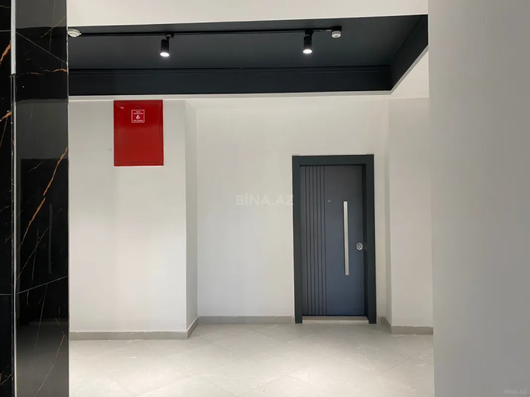 Satılır 3 otaqlı mənzil 115 m²
