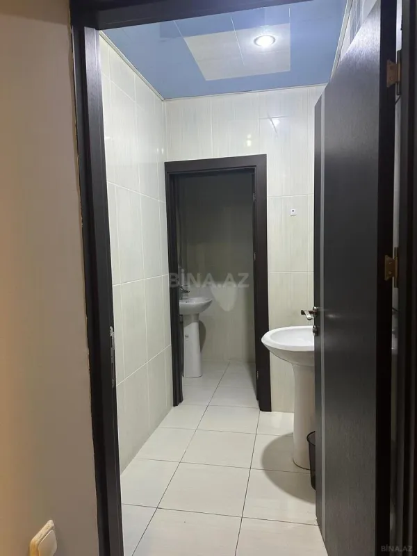 Kirayə verilir 4 otaqlı ofis 146 m²