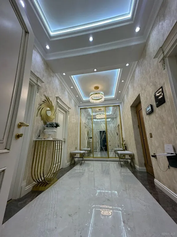 Satılır 2 otaqlı mənzil 95 m²