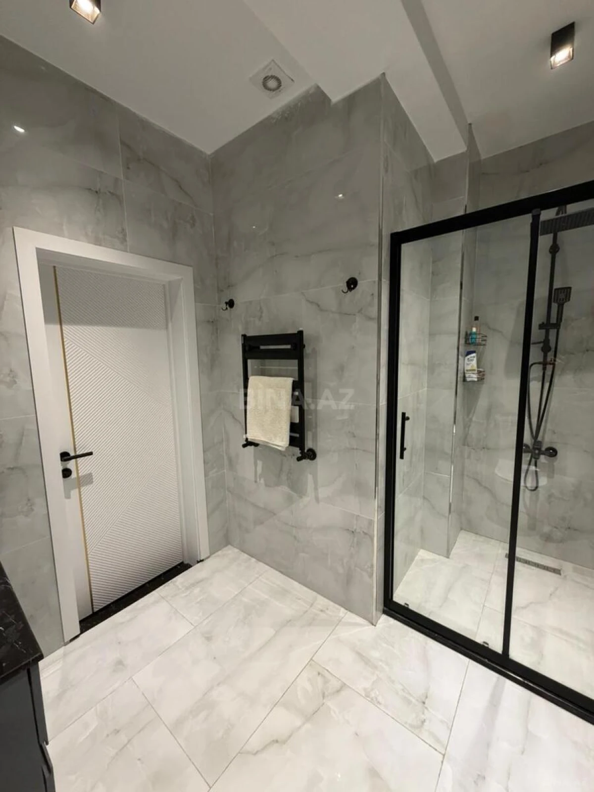 Satılır 2 otaqlı həyət evi 85 m²