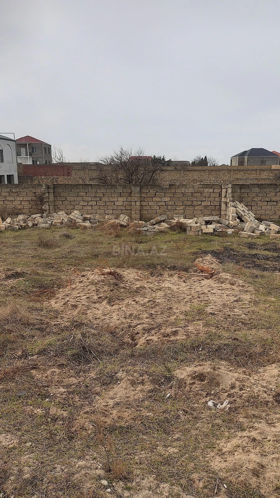 Satılır torpaq sahəsi 2 m²