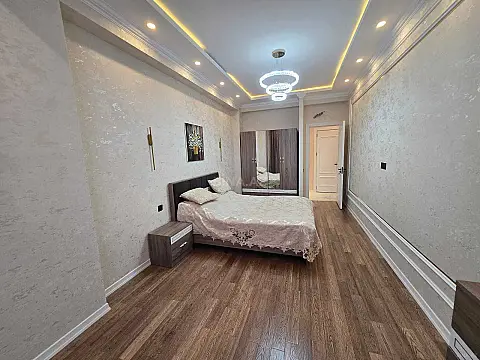 Satılır 3 otaqlı mənzil 100 m²