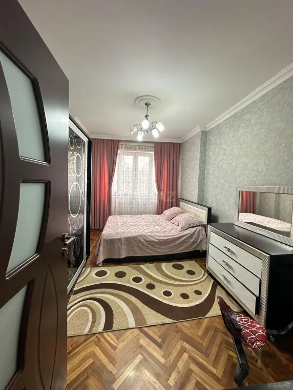 Satılır 3 otaqlı mənzil 80 m²