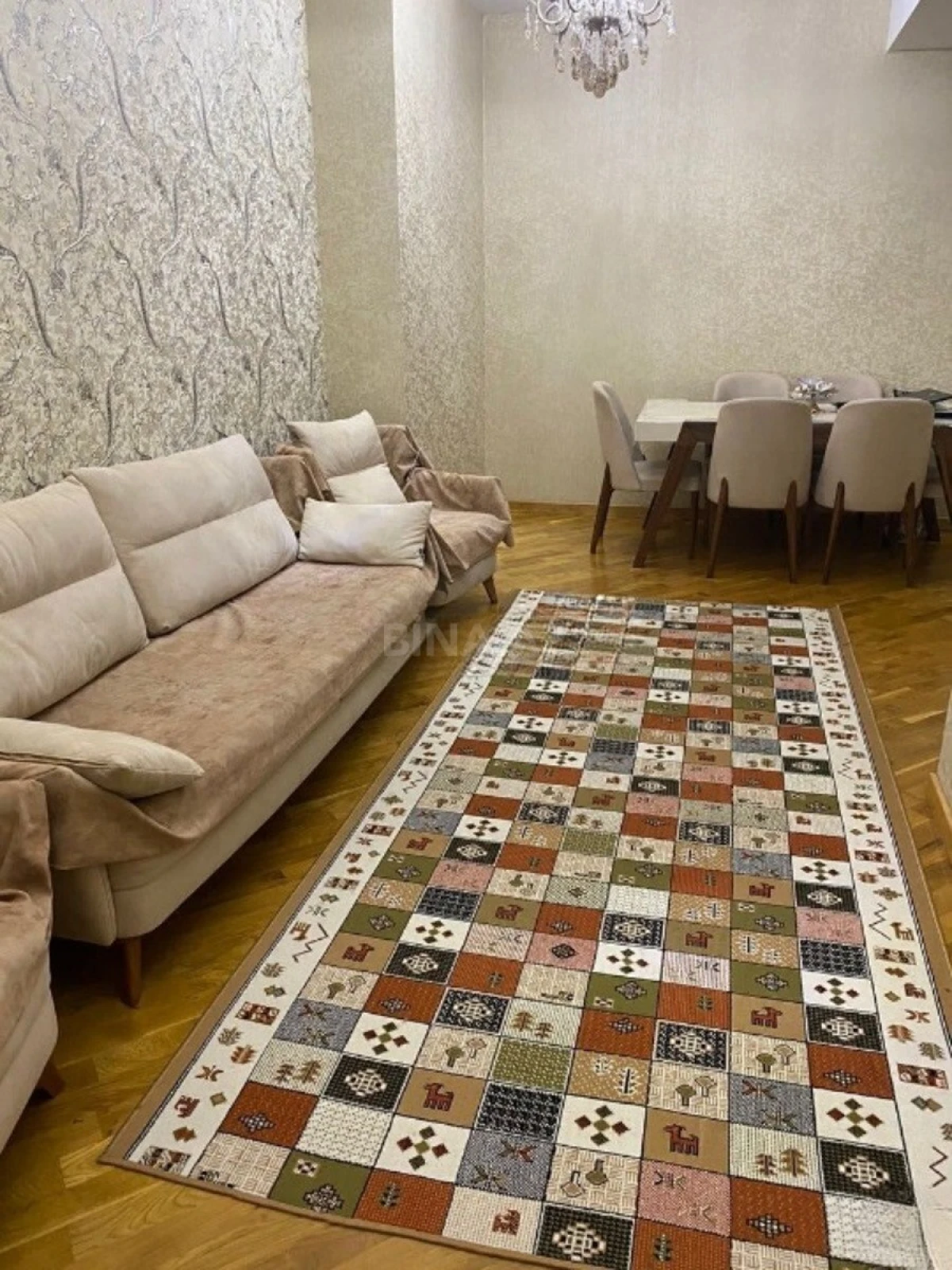 Satılır 3 otaqlı mənzil 100 m²