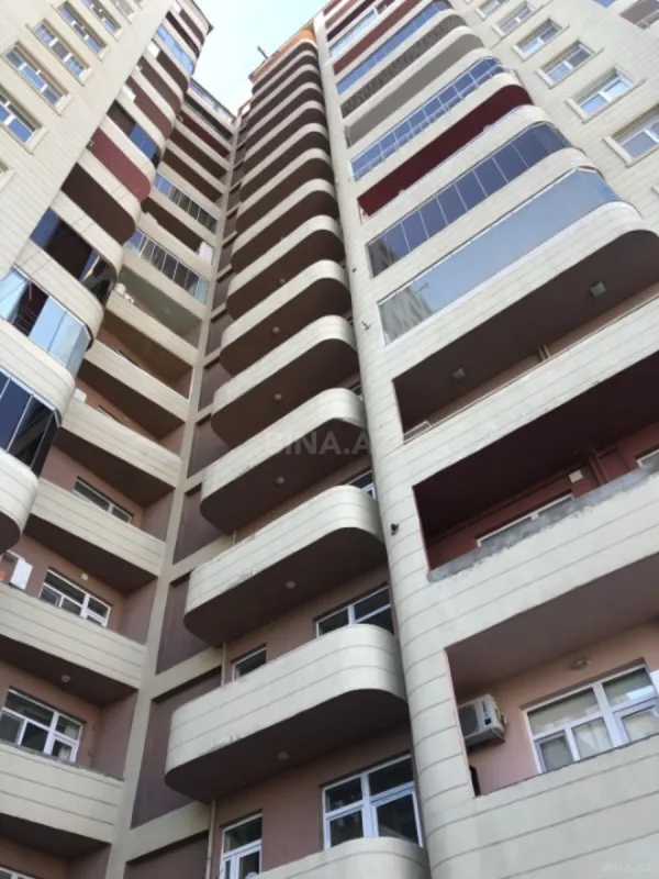 Satılır 3 otaqlı mənzil 100 m²