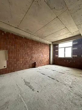 Satılır 3 otaqlı mənzil 115 m²