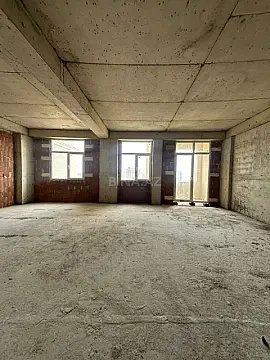 Satılır 3 otaqlı mənzil 115 m²