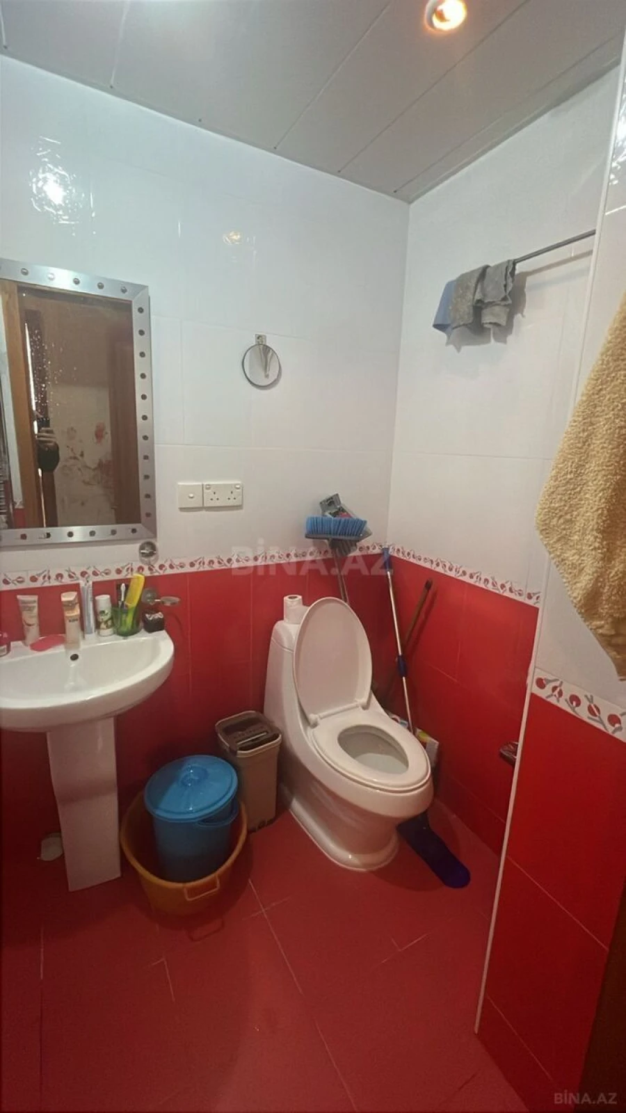 Satılır 4 otaqlı mənzil 124 m²