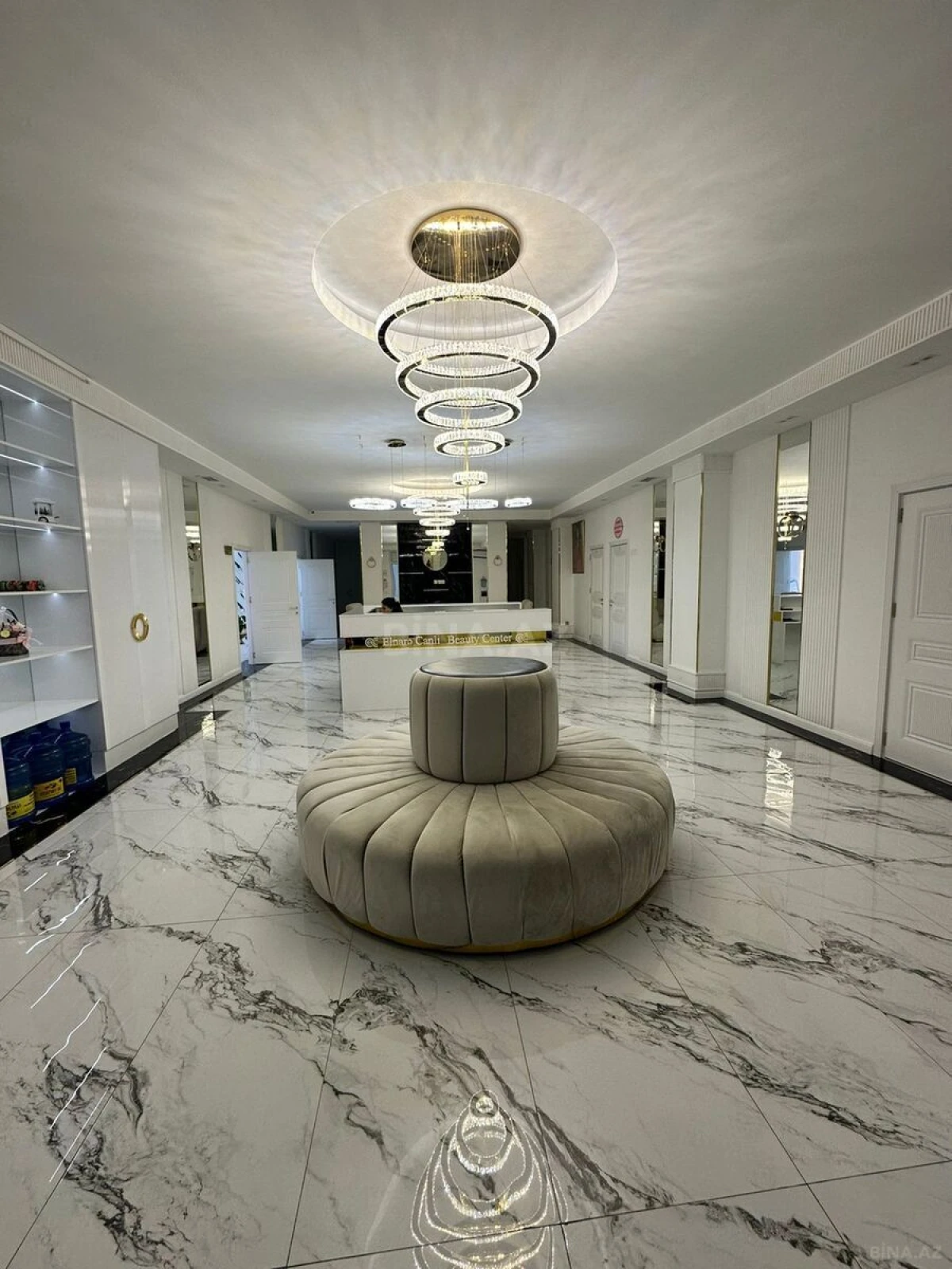 Kirayə verilir obyekt 345 m²