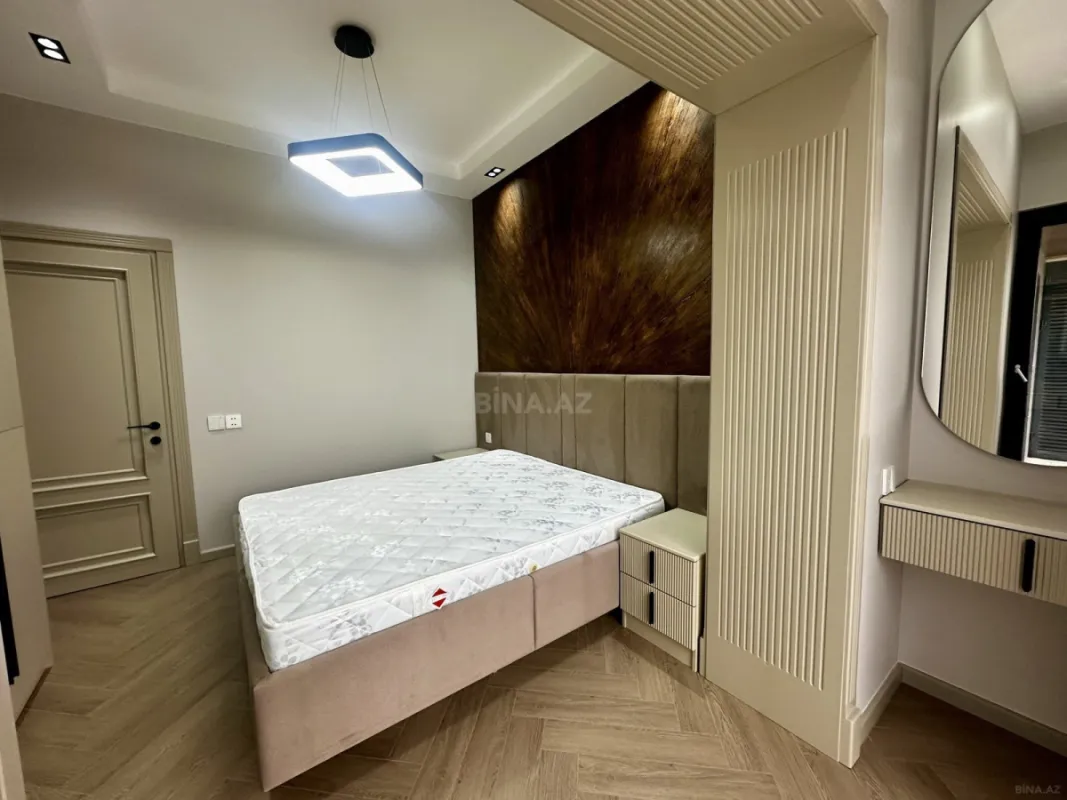 Satılır 2 otaqlı mənzil 68 m²