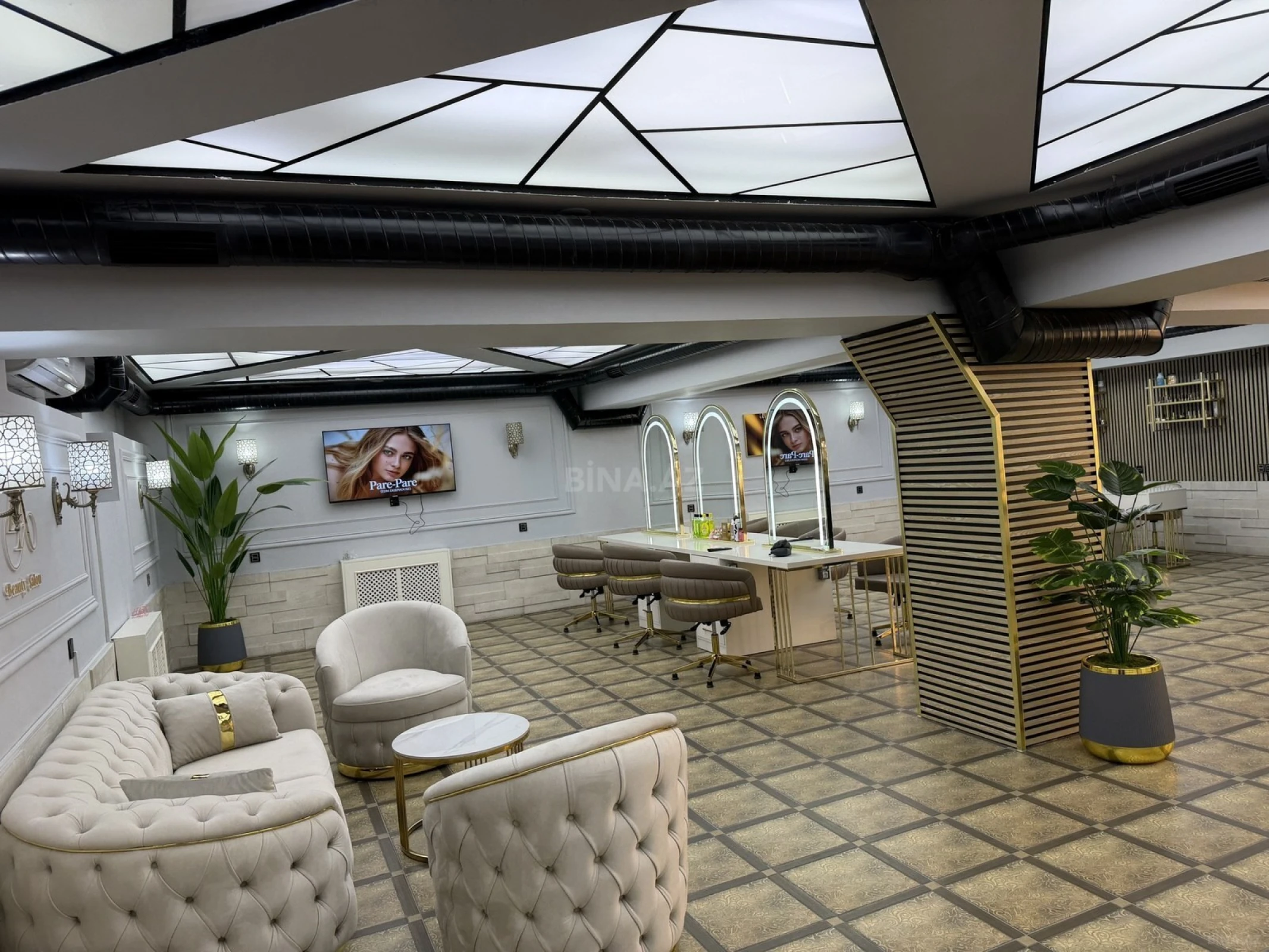 Satılır obyekt 150 m²