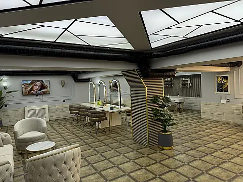 Satılır obyekt 150 m²