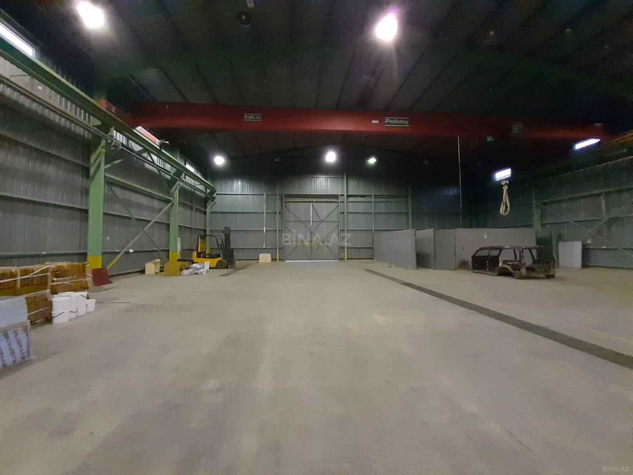 Kirayə verilir obyekt 1240 m²