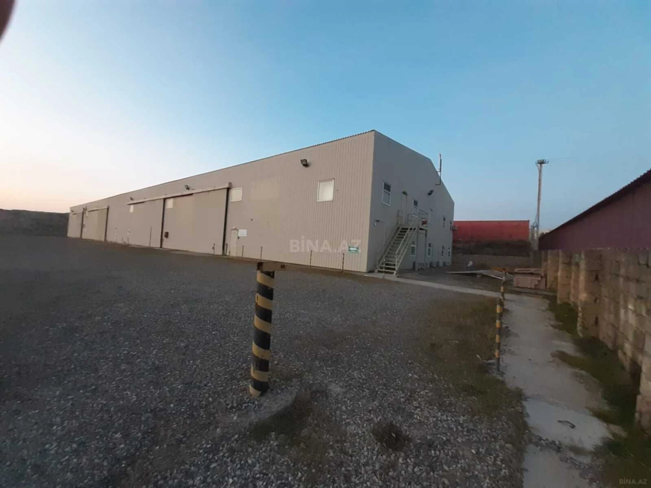 Kirayə verilir obyekt 1240 m²