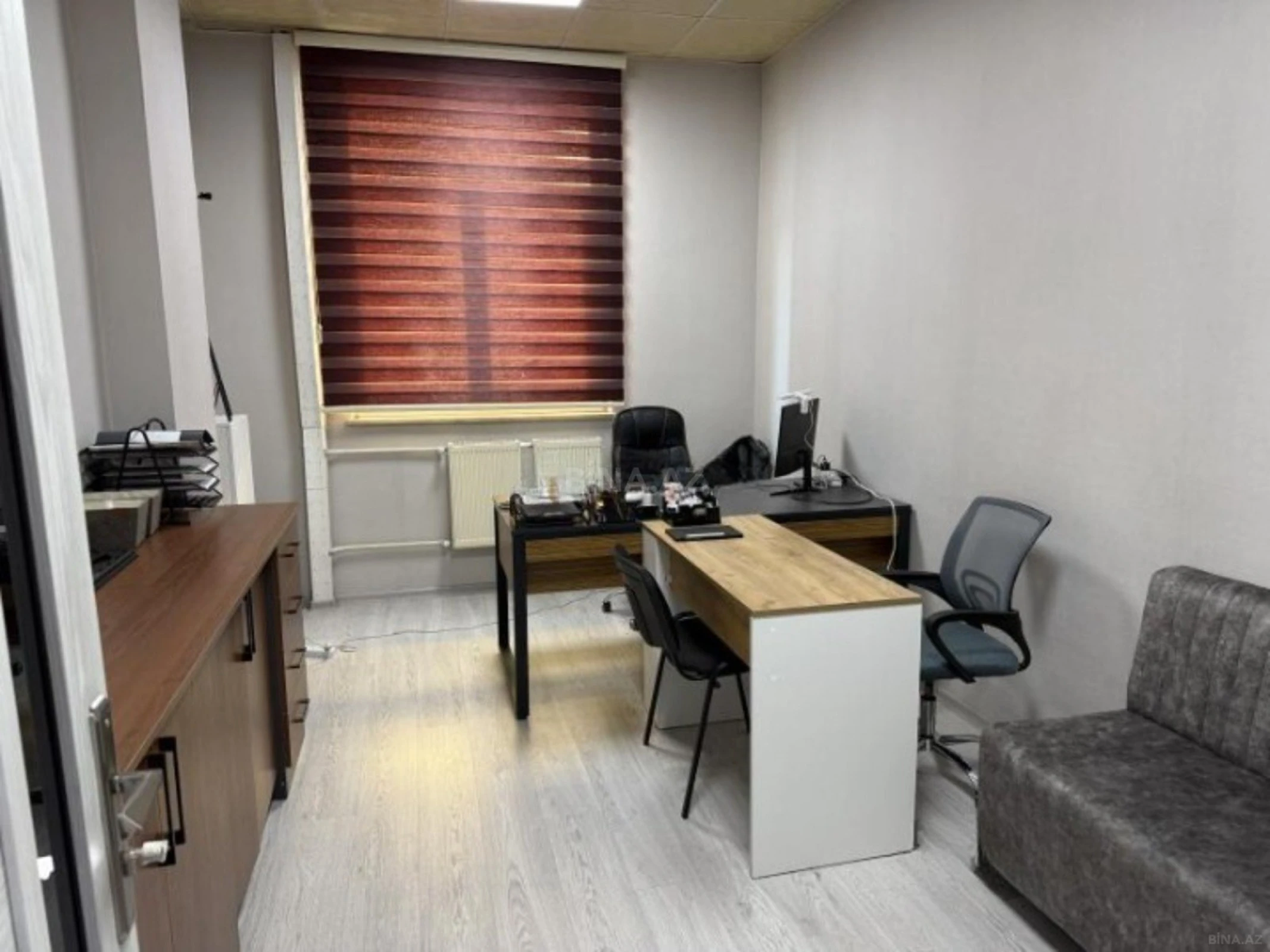 Kirayə verilir 2 otaqlı ofis 60 m²