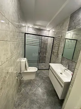 Kirayə verilir 2 otaqlı mənzil 110 m²
