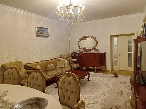 Satılır 3 otaqlı mənzil 120 m²