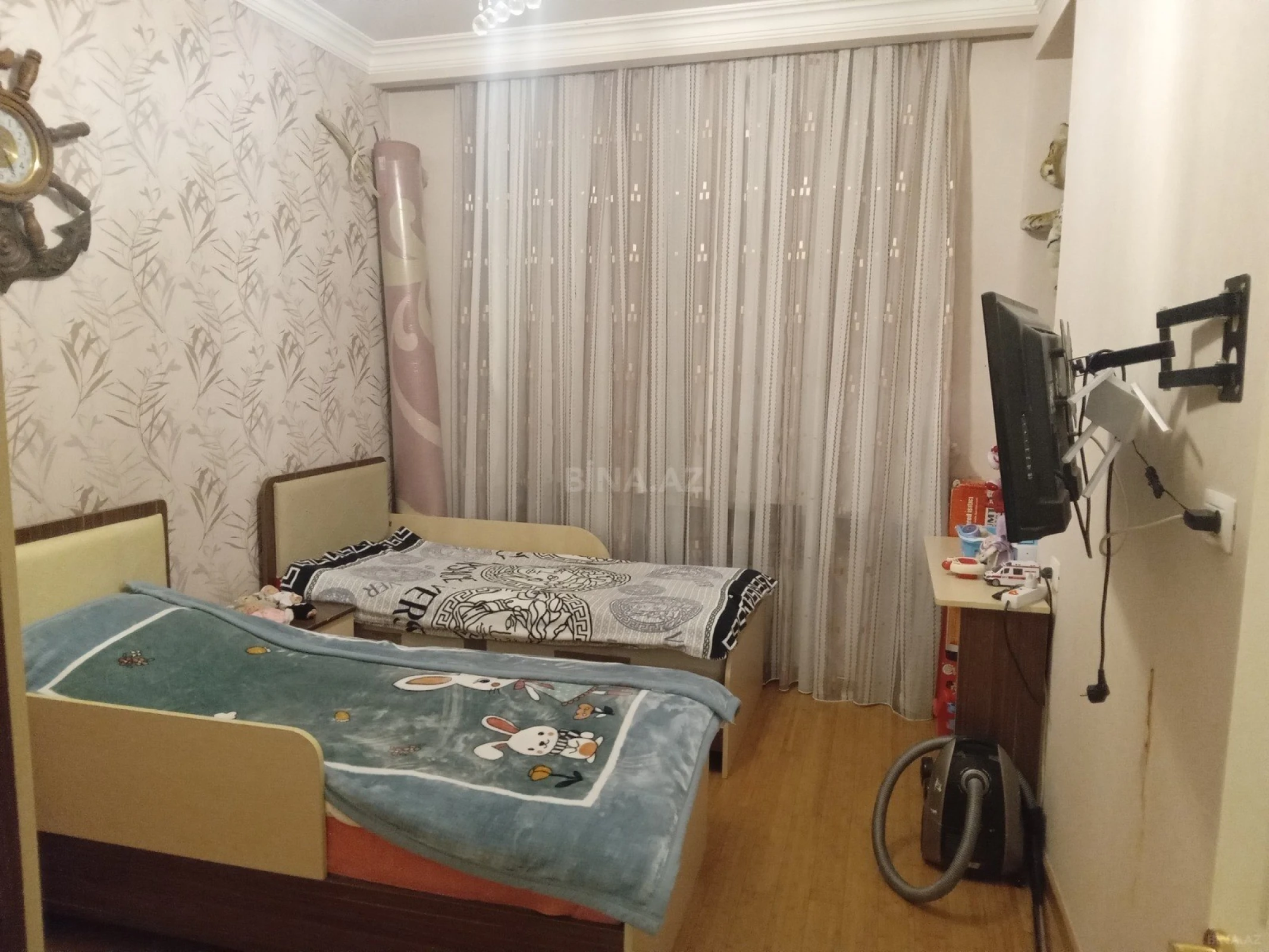 Satılır 3 otaqlı mənzil 120 m²