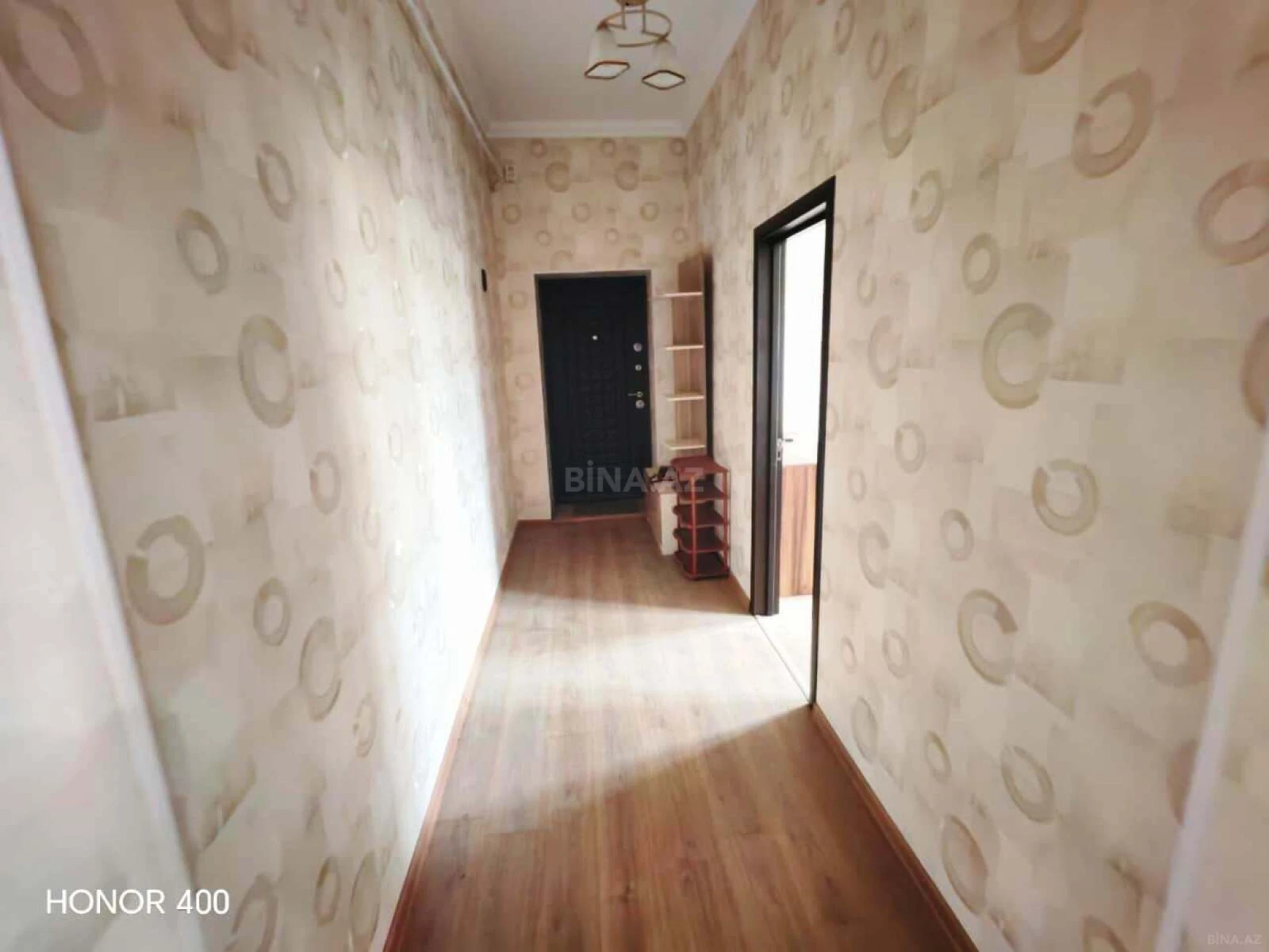 Satılır 2 otaqlı mənzil 70 m²