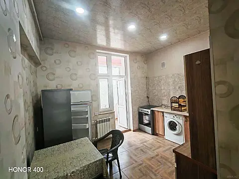 Satılır 2 otaqlı mənzil 70 m²