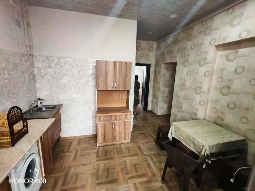 Satılır 2 otaqlı mənzil 70 m²