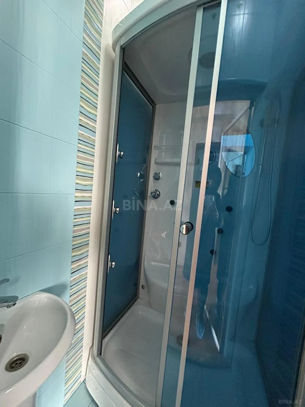 Satılır 3 otaqlı mənzil 120 m²