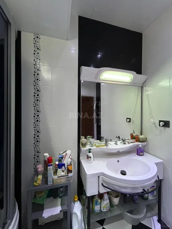 Satılır 3 otaqlı mənzil 120 m²