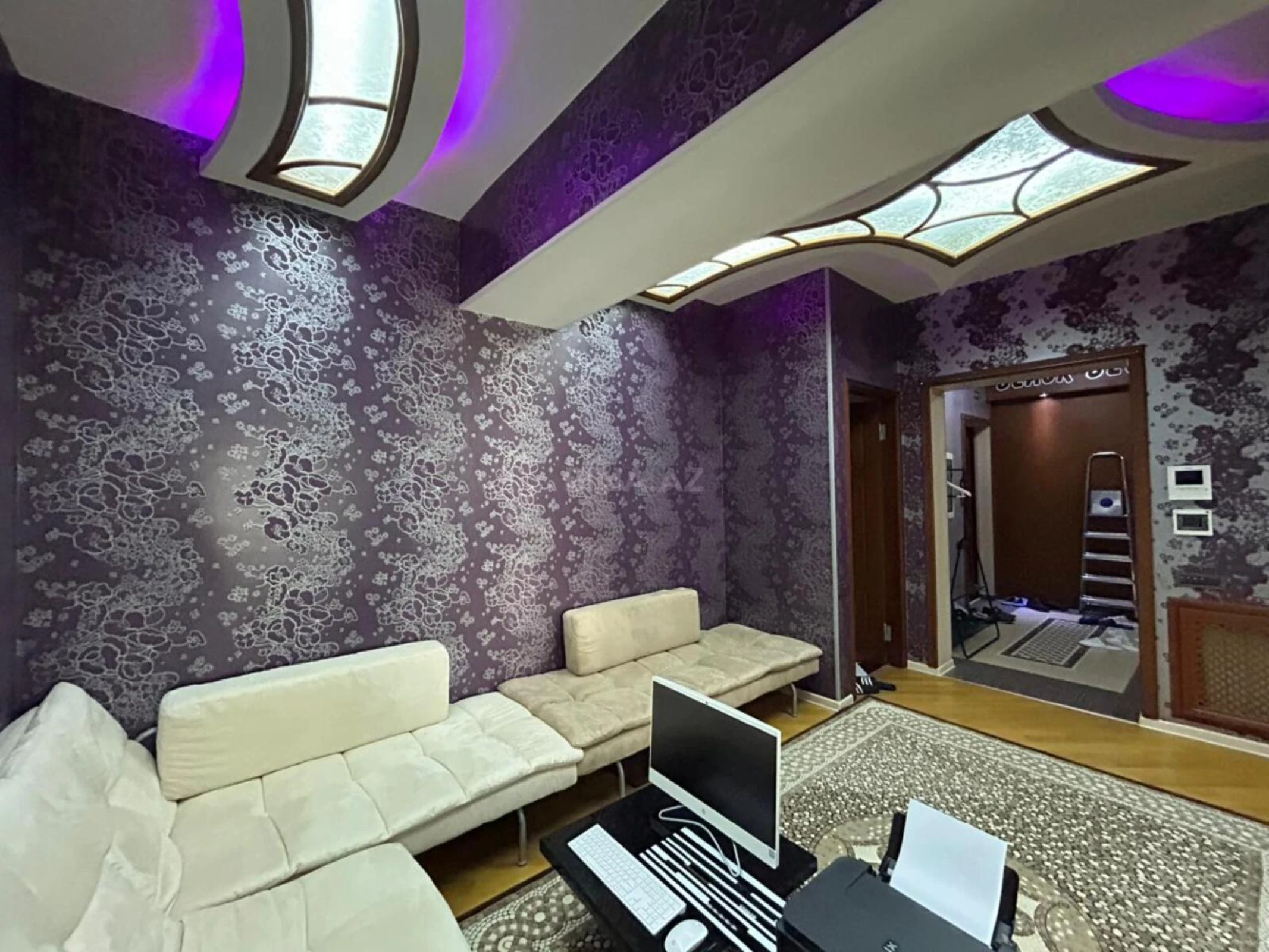 Satılır 3 otaqlı mənzil 120 m²