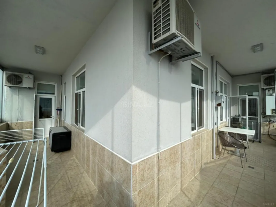 Satılır 3 otaqlı mənzil 120 m²
