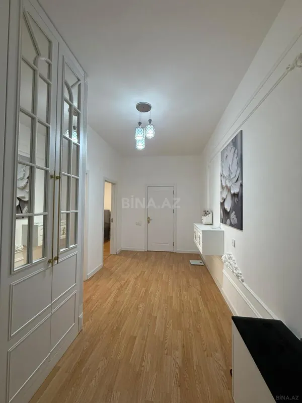 Satılır 3 otaqlı mənzil 81 m²