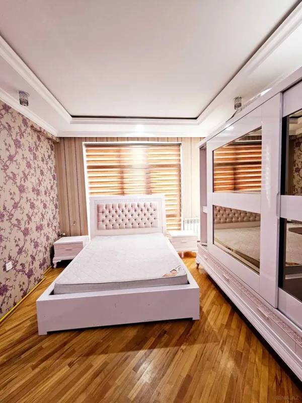 Satılır 2 otaqlı mənzil 55 m²