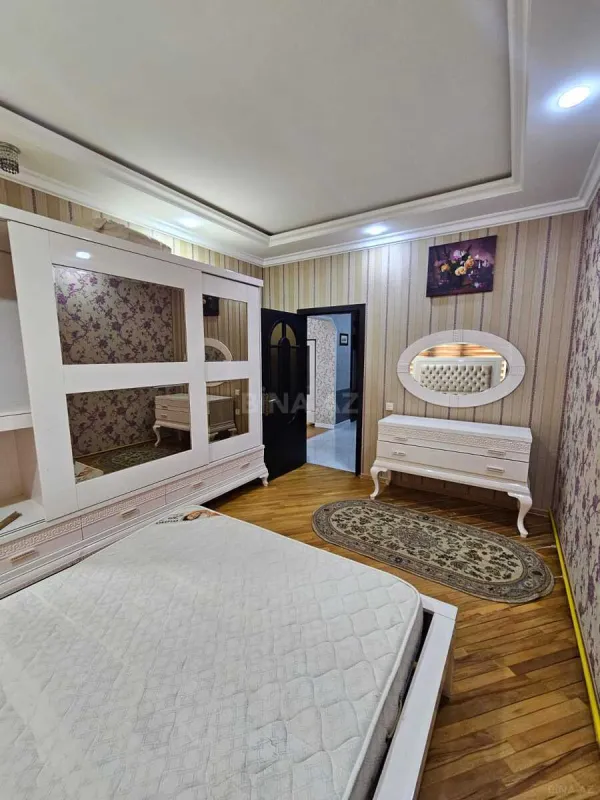 Satılır 2 otaqlı mənzil 55 m²
