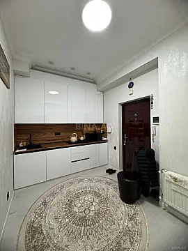 Satılır 2 otaqlı mənzil 58 m²