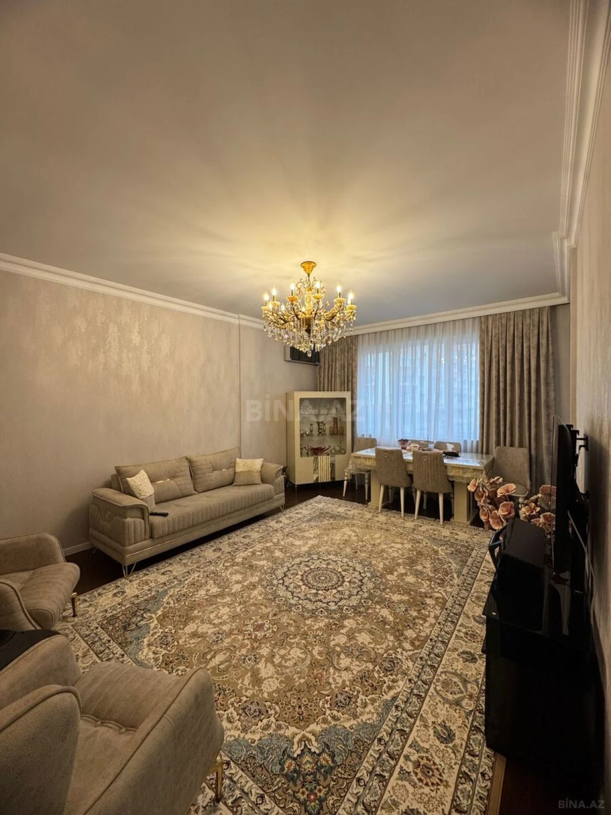 Satılır 2 otaqlı mənzil 58 m²
