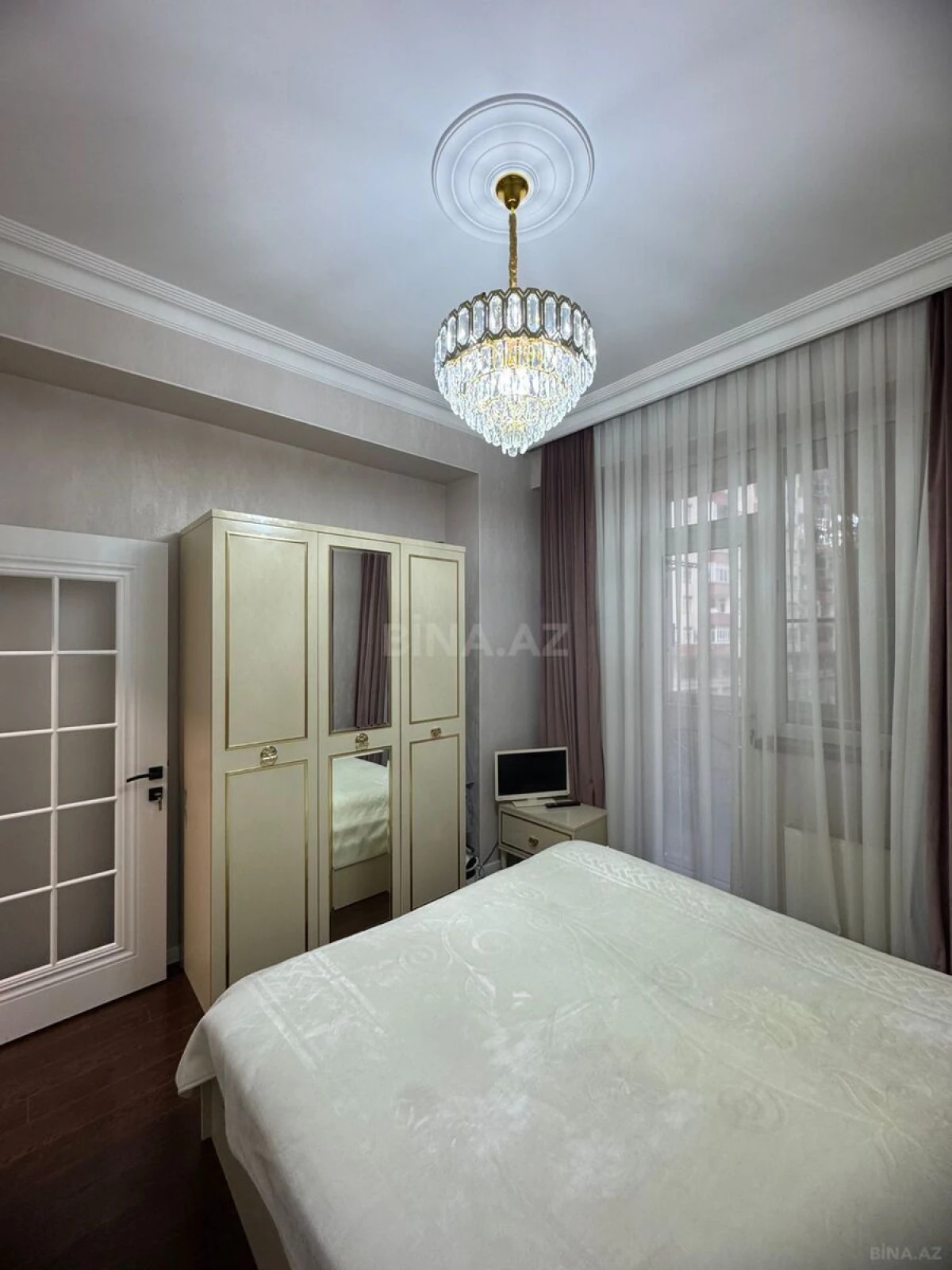 Satılır 2 otaqlı mənzil 58 m²