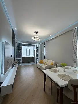Satılır 2 otaqlı mənzil 55 m²
