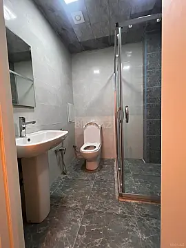 Satılır 2 otaqlı mənzil 70 m²
