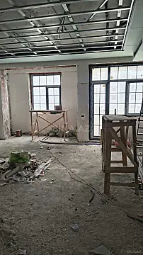 Satılır 5 otaqlı mənzil 247 m²