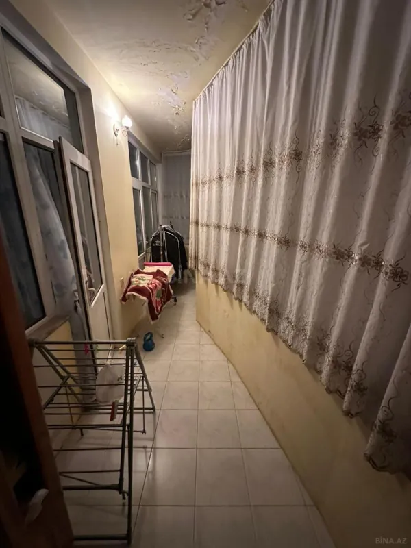 Satılır 3 otaqlı mənzil 128 m²