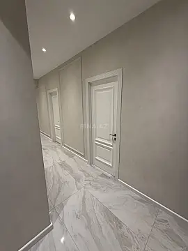 Satılır 3 otaqlı mənzil 125 m²
