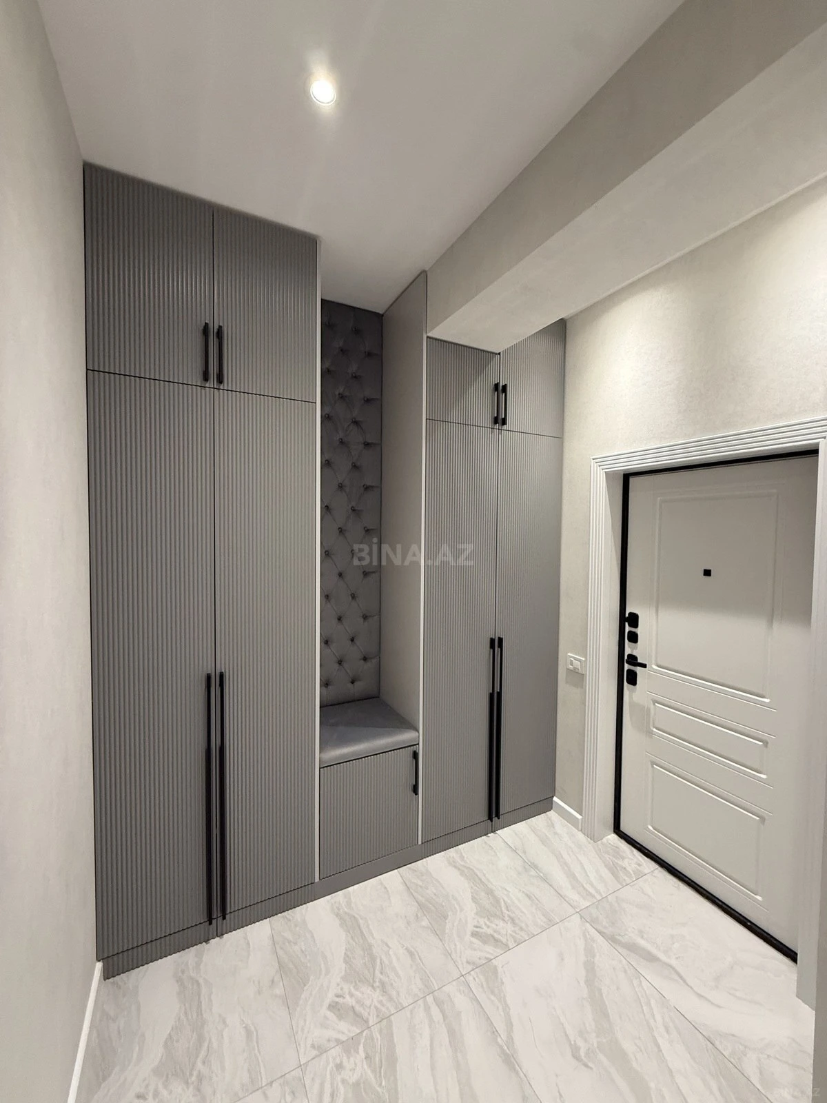 Satılır 3 otaqlı mənzil 125 m²