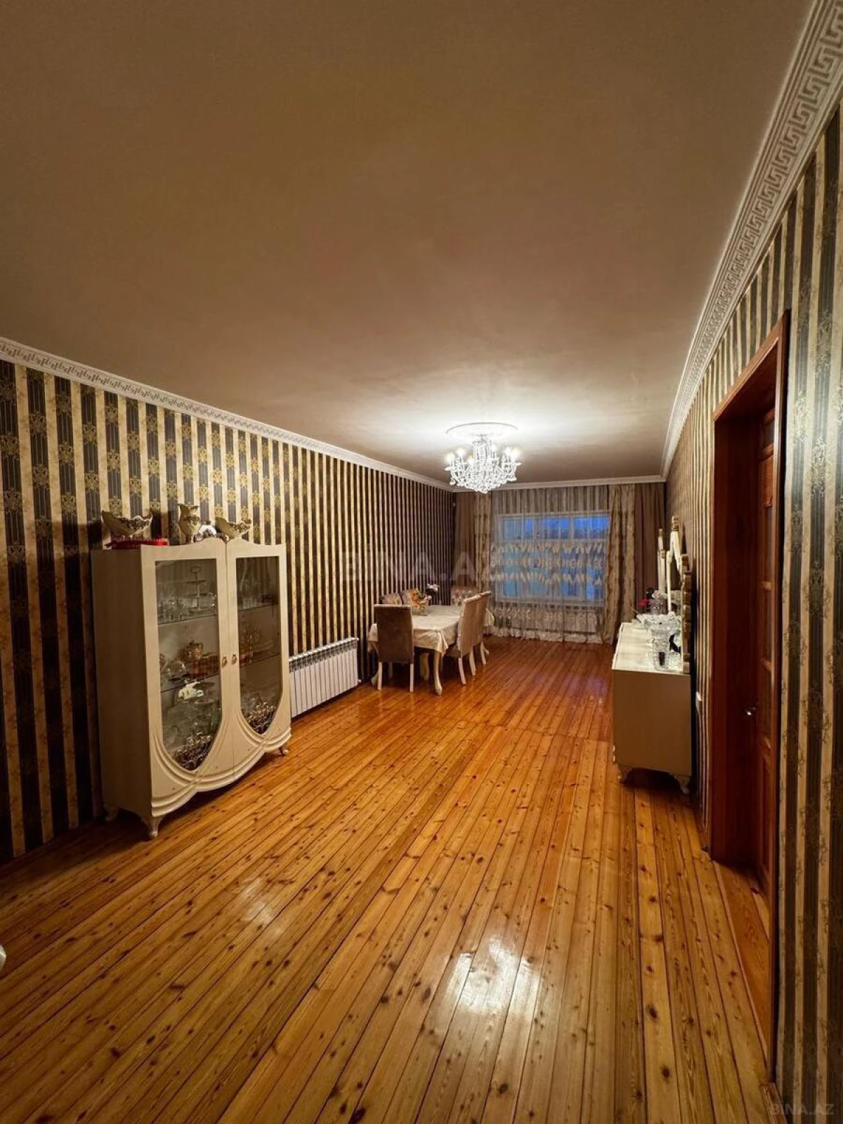 Satılır 6 otaqlı həyət evi 170 m²