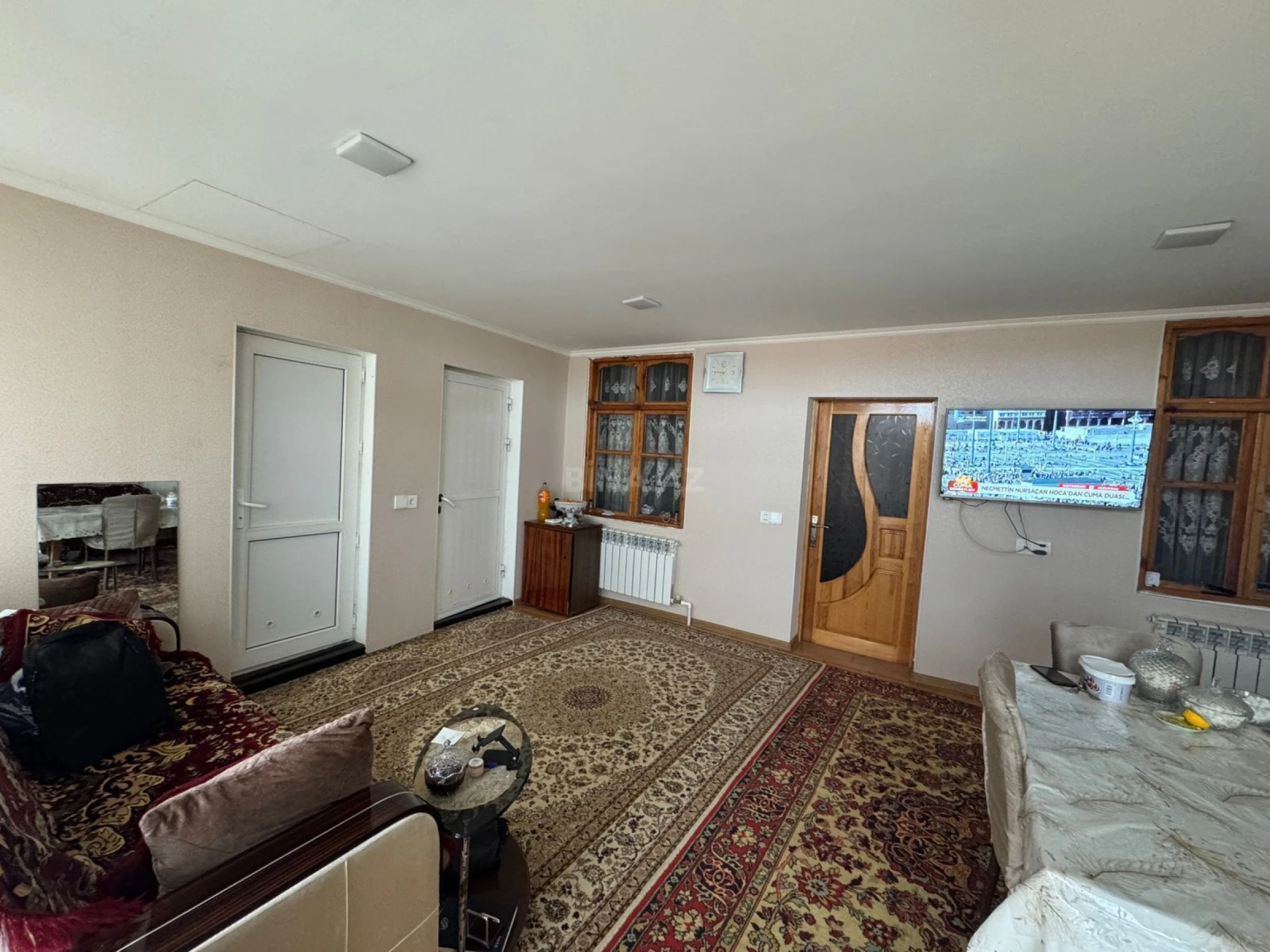 Satılır 6 otaqlı həyət evi 170 m²