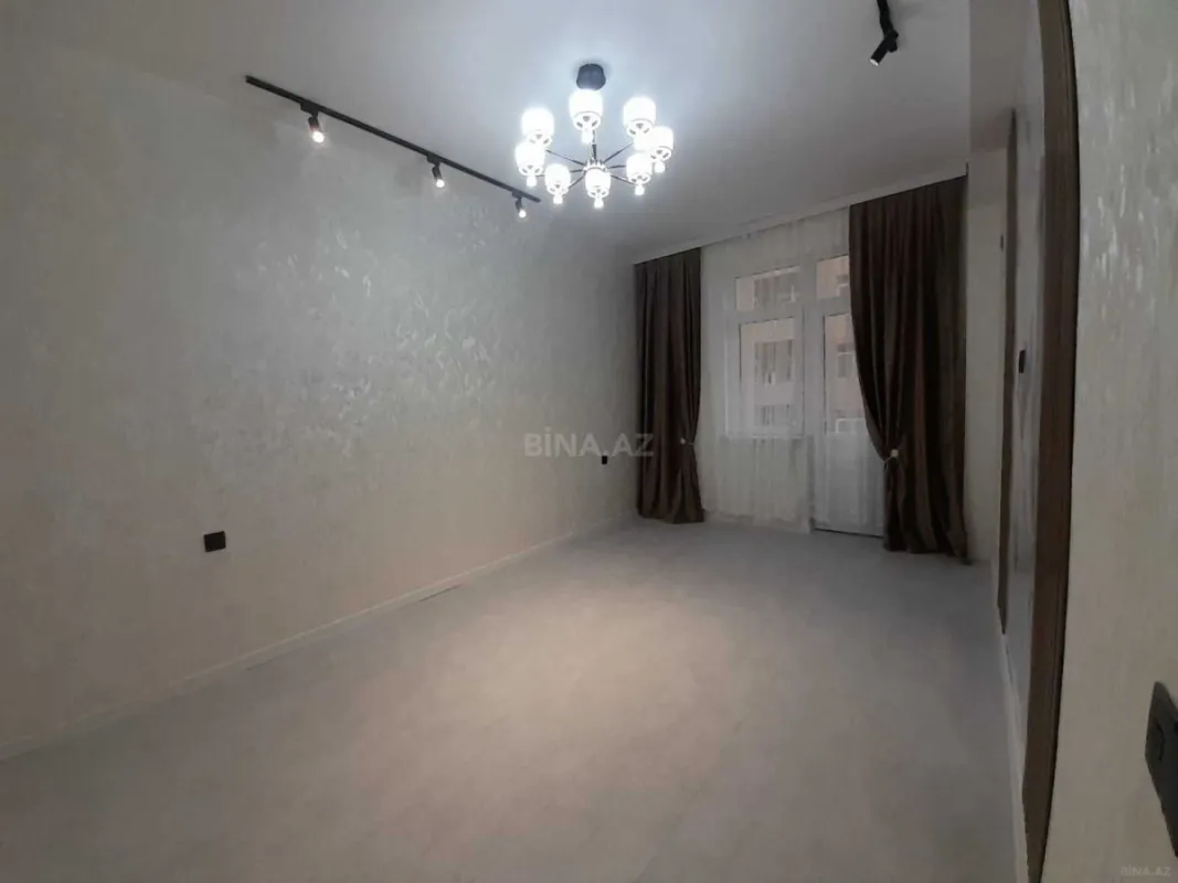Satılır 2 otaqlı mənzil 56 m²