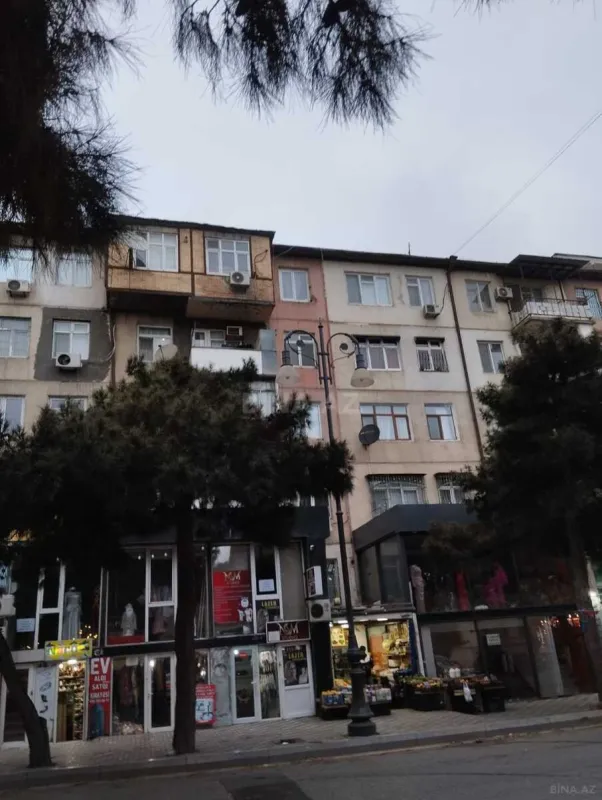Satılır 3 otaqlı mənzil 75 m²