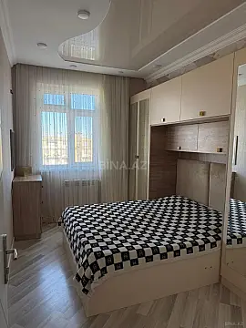 Satılır 3 otaqlı mənzil 76 m²